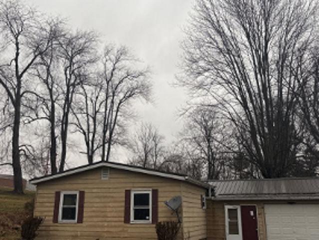 House for sale in Cadiz, Ohio