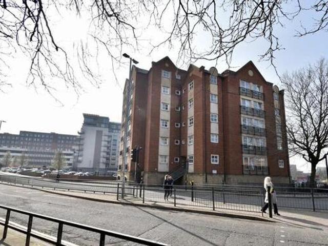 House for sale in Brayford, Lincolnshire