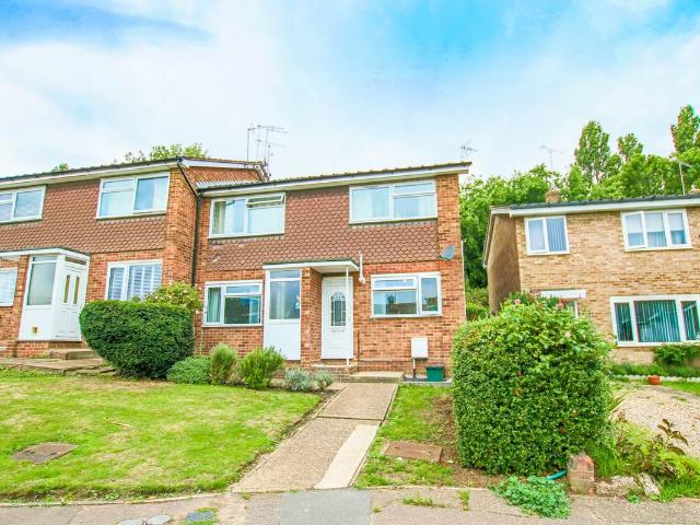 House for rent in Hythe, Colchester