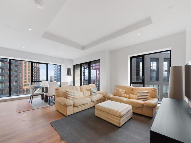 Apartment for rent in Bromley-by-Bow, Poplar Grove