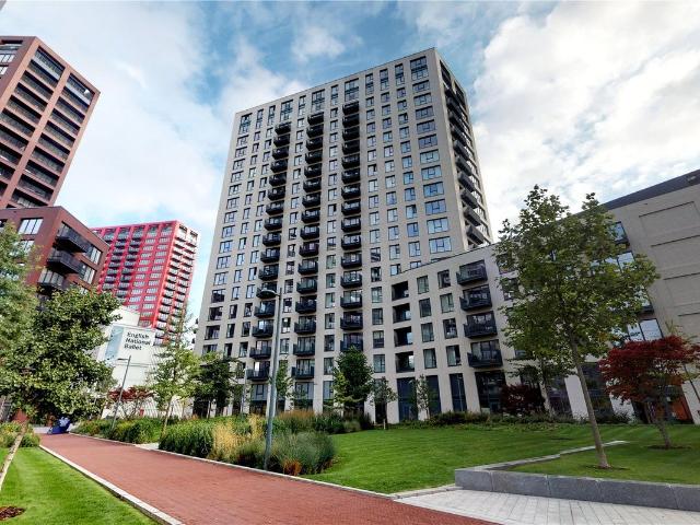 House for rent in London City Island, Blackwall