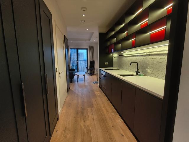Studio for rent in London City Island, Greater London