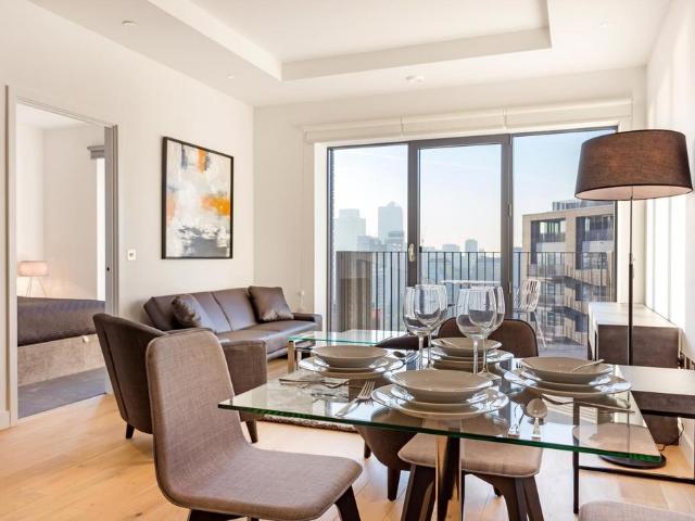 Apartment for rent in London City Island, Blackwall