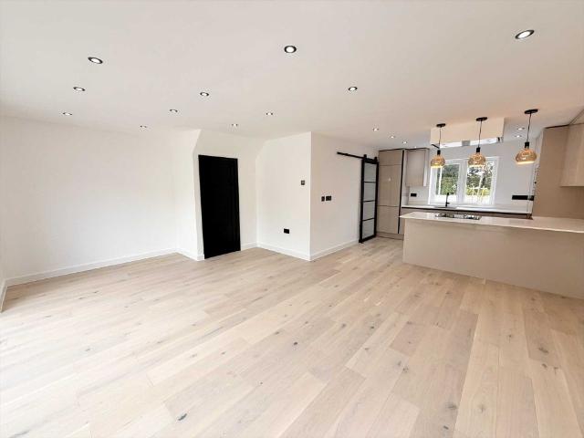 House for rent in Barton In Fabis, East Midlands