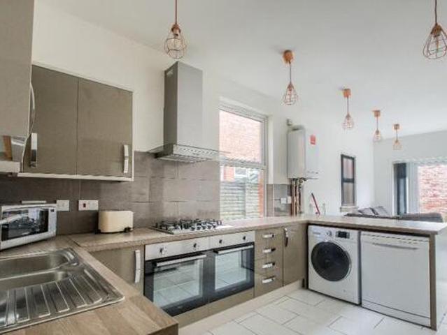 House for sale in Ball Hill, West Midlands