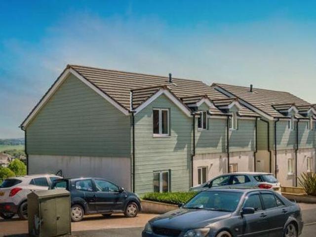 House for sale in Follaton, Strode
