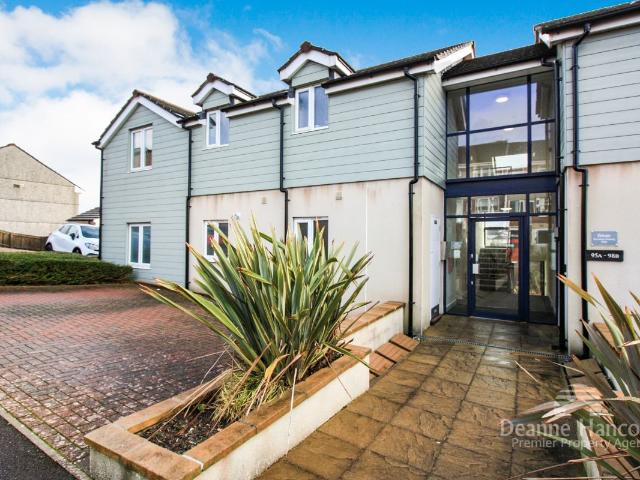 Apartment for rent in Lower Compton, Plymouth