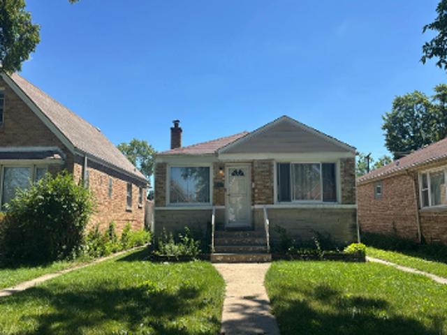 House for sale in Bellwood, Illinois
