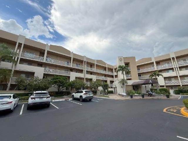 Condo for sale in Tamarac, Broward County