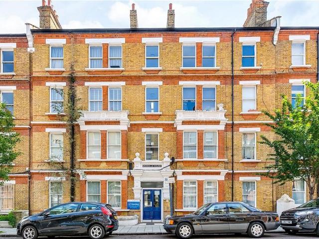 Apartment for rent in Brixton, Greater London