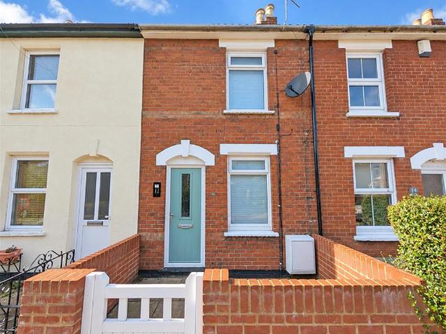 House for rent in Hythe, Colchester
