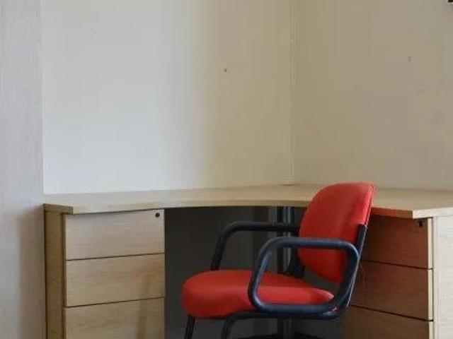 House for rent in Calderstones