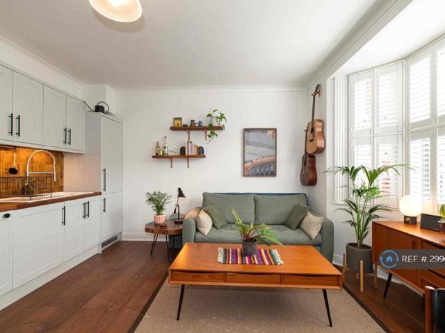 Apartment for rent in Leyton, Greater London
