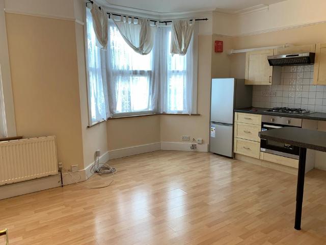 Apartment for rent in Noel Park, Greater London