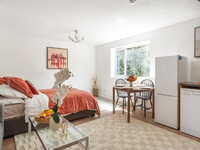 Apartment for rent in Old Kent Road, Greater London