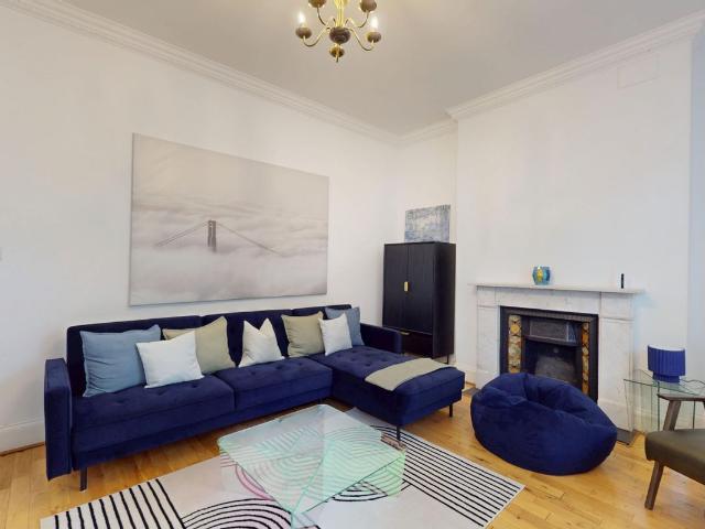 Apartment for rent in Angel, Greater London