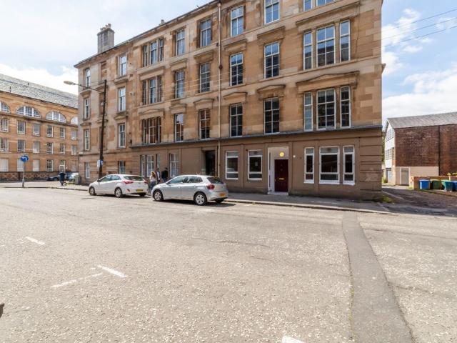 Apartment for rent in Sandyford, Scotland