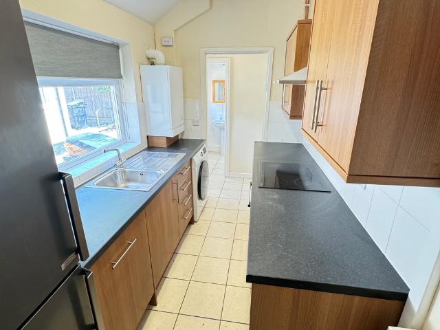 Room for rent in Elmfield, Leicestershire