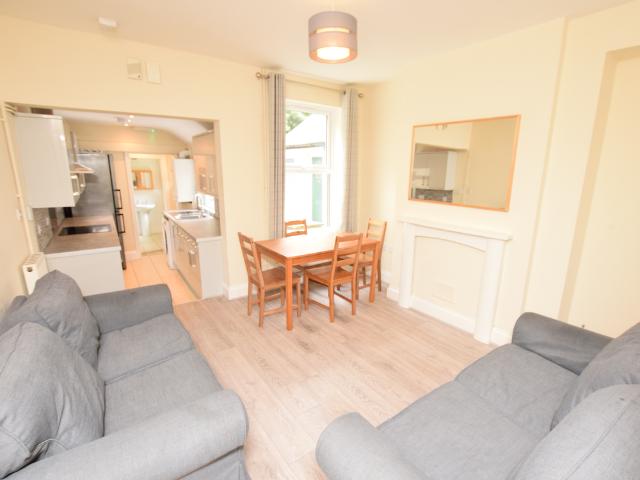 Room for rent in Elmfield, Leicestershire