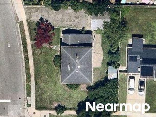 House for sale in Levittown Section 9, Hicksville