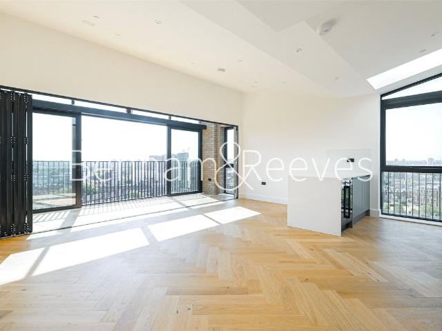 Apartment for rent in Vauxhall, Greater London