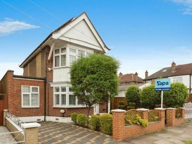 House for sale in Wembley, Greater London