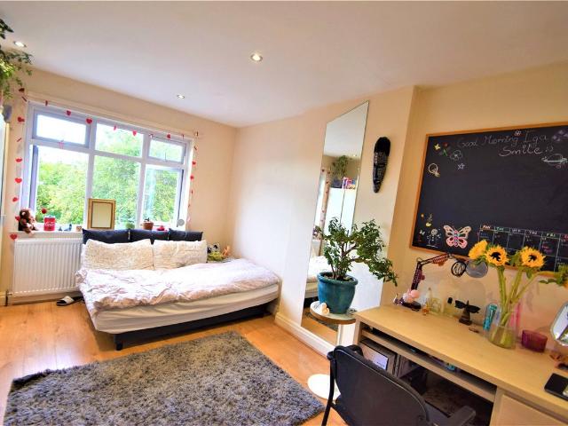 House for rent in Preston, Greater London