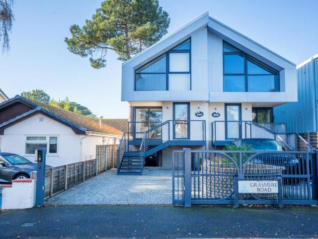House for rent in Sandbanks, Poole