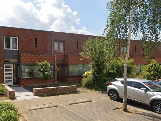 Appartement te huur in Strijp, Acht