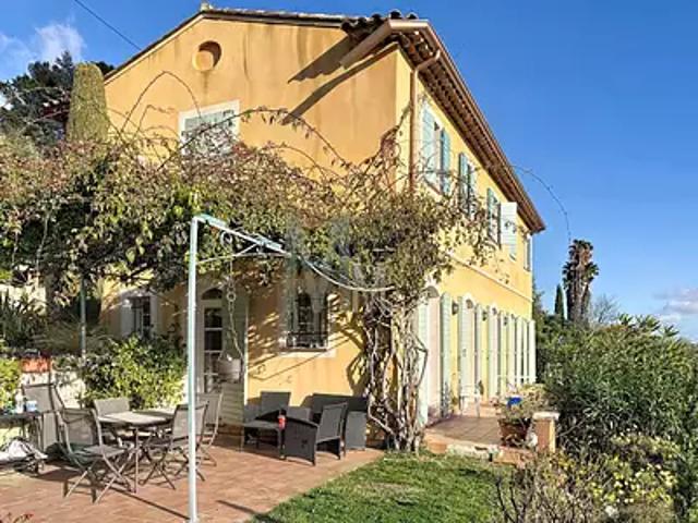 Maison vente à Grasse, Alpes-Maritimes