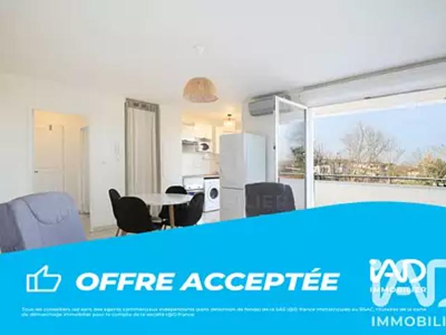 Maison vente à Le Coustéla, Gratentour