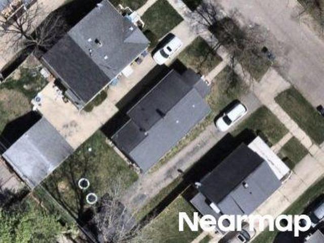 House for sale in Flint, Genesee County