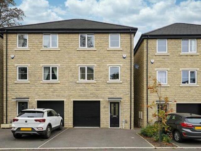 House for sale in Loundsley Green, East Midlands