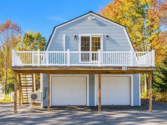 House for sale in Deer Isle, Hancock County
