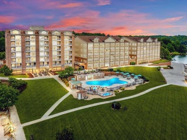 Condo for sale in Huddleston