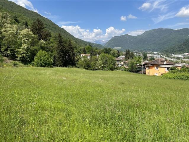 Grundstück kaufen in Gravesano, Tessin