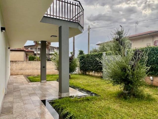 Appartamento in affitto a Gravina di Catania, Catania