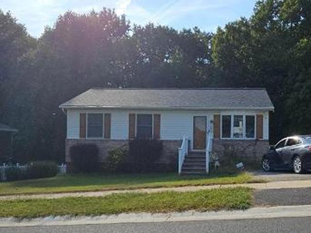 House for sale in Elkton