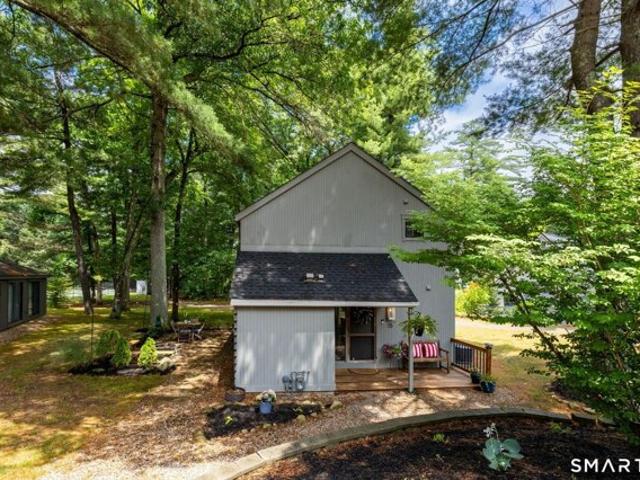 House for sale in Avon, Connecticut