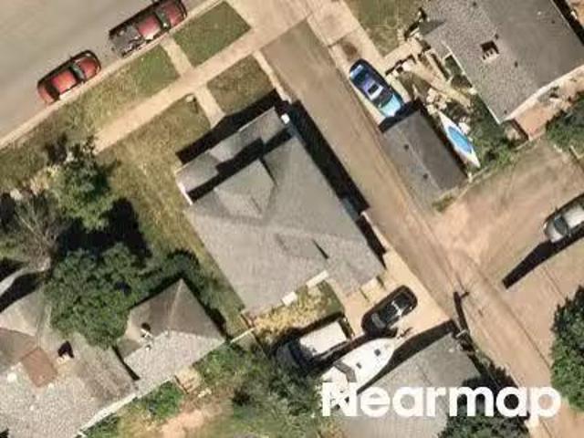 House for sale in Eau Claire