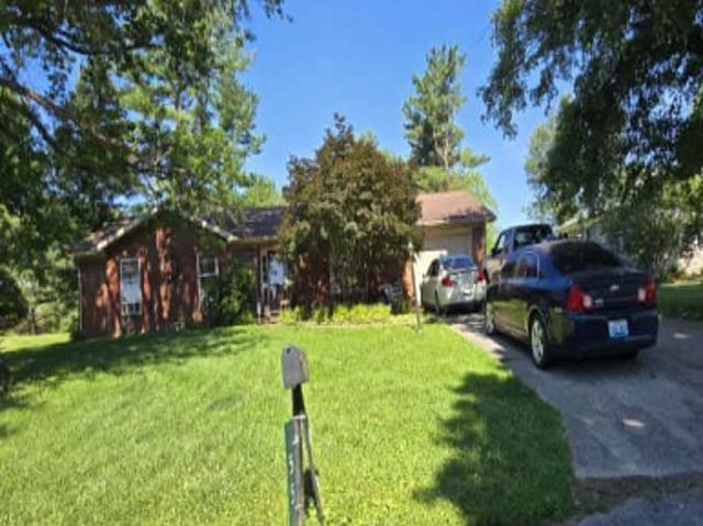 House for sale in Lebanon, Kentucky