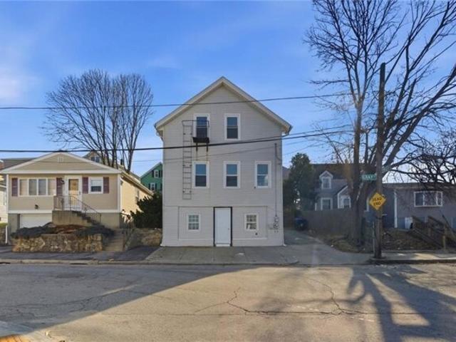 House for sale in Olneyville, Providence