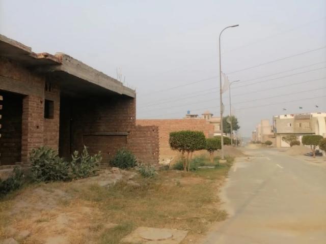 House for sale in Faisalabad, Islamabad Capital Territory