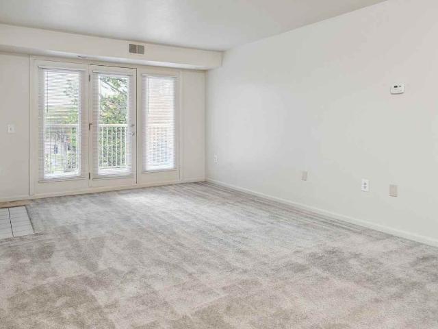 Apartment for rent in Jefferson Chalmers, Detroit