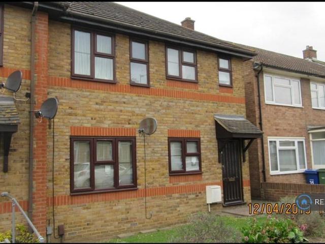 Apartment for rent in Badgers Dene, Grays