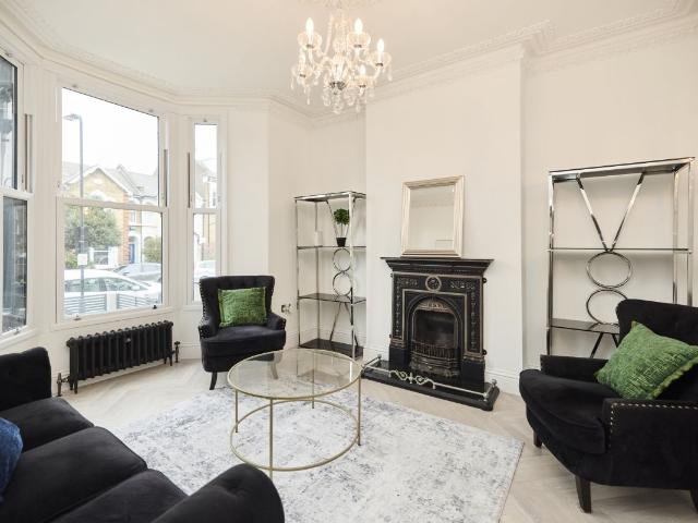 House for rent in Stoke Newington, Greater London