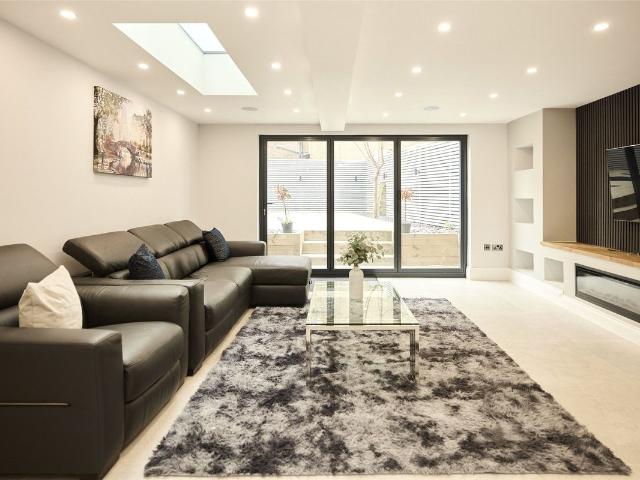 House for rent in Stoke Newington, Greater London