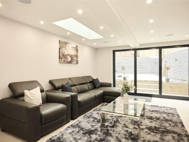 House for rent in Stoke Newington, Greater London