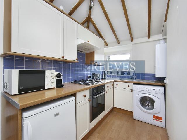 Apartment for rent in Covent Garden, Victoria