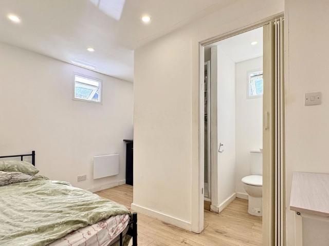 Studio for rent in King's Cross, Greater London